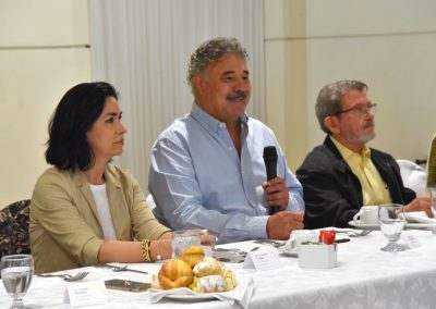 Embellecerán Tijuana con exposición de botellas de vino gigantes